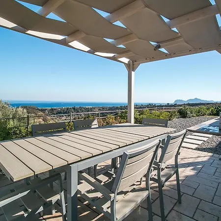 Villa White Lady